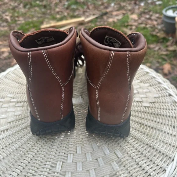 Vasque boots. Vasque Sundowner GTX boots. Size 8.5. Backpacking boots. Hike work - Picture 13 of 13